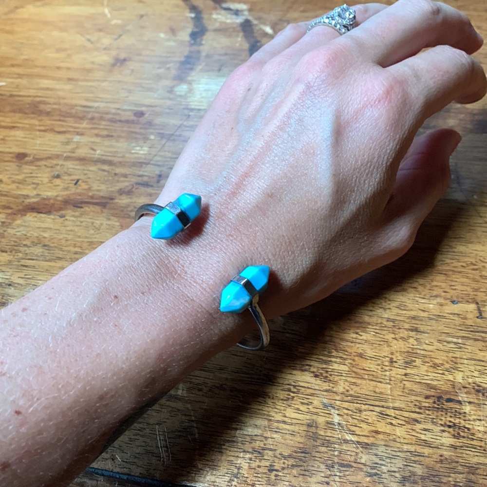 Silver and Turquoise Bangle - Picture 4 of 4